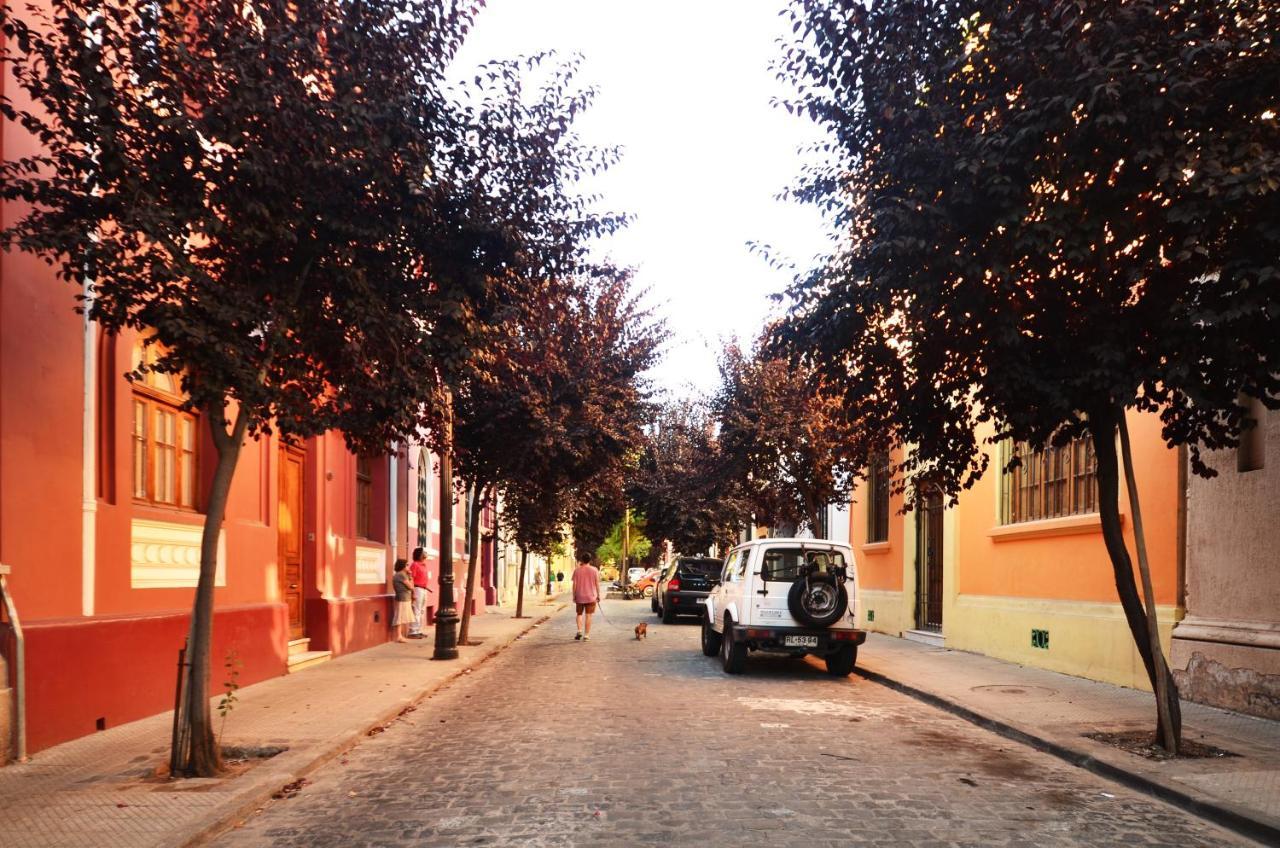 Casa Lucrecia Bed & Breakfast Santiago Exterior photo